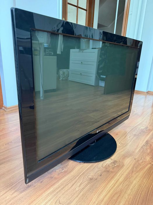 Telewizor LG - 42 cale