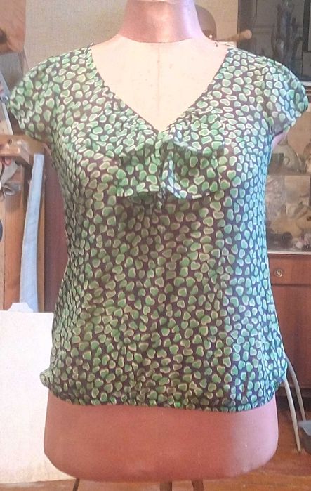 отдам блузы, размер 46-48