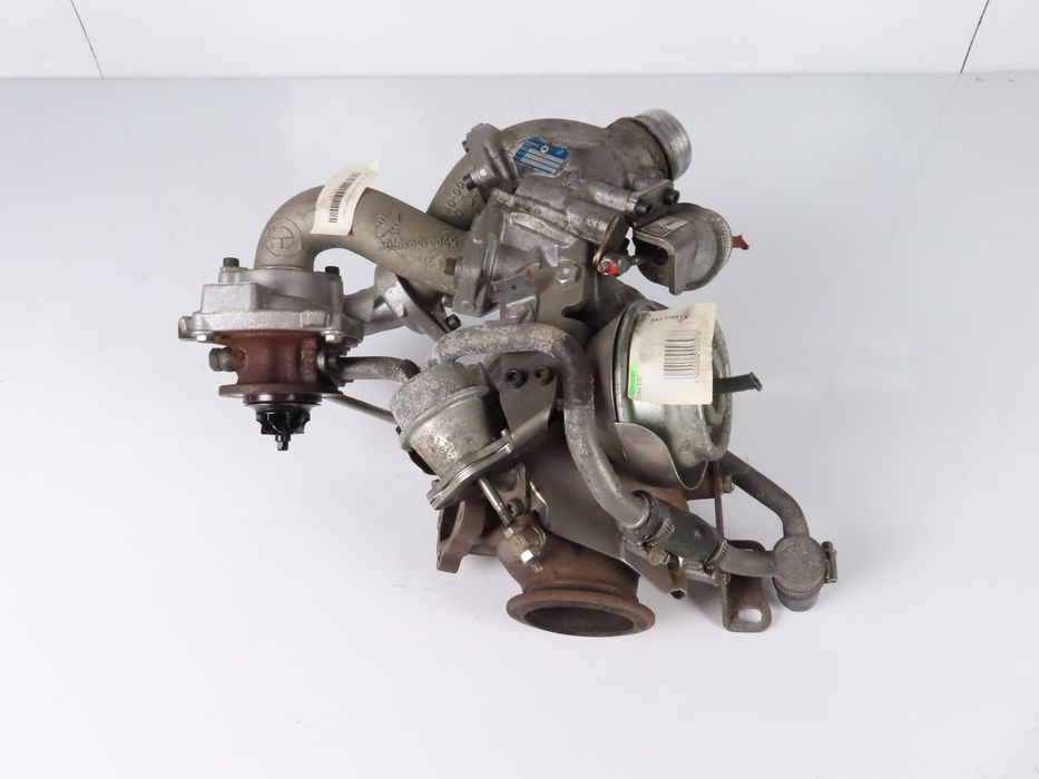 Bi-Turbo Bmw 1 Ref: 11657804637 / 11657804638