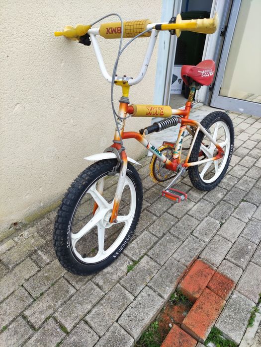 Vendo BMX, restaurada.