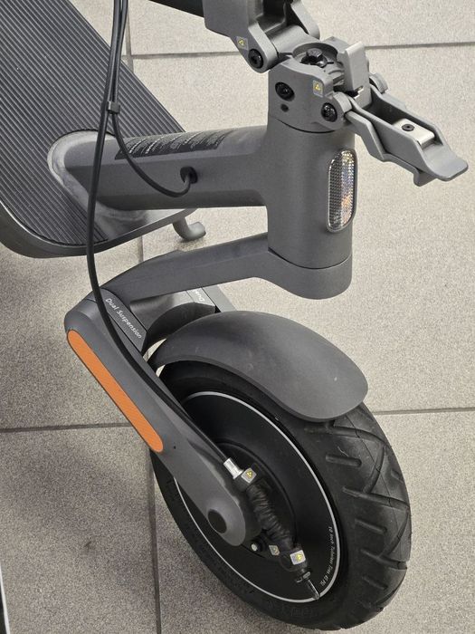Xiaomi Scooter 4 Ultra самокат