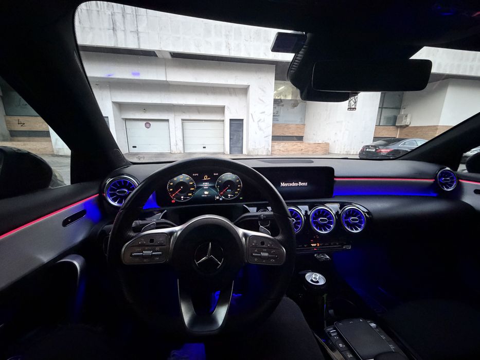 Mercedes A250e - Limousine AMG