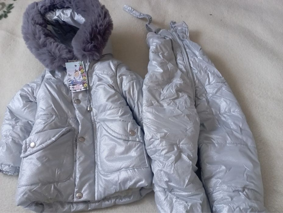 Зимовий дитячий комбінезон