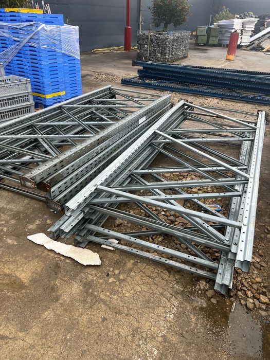 Regały magazynowe - paletowe