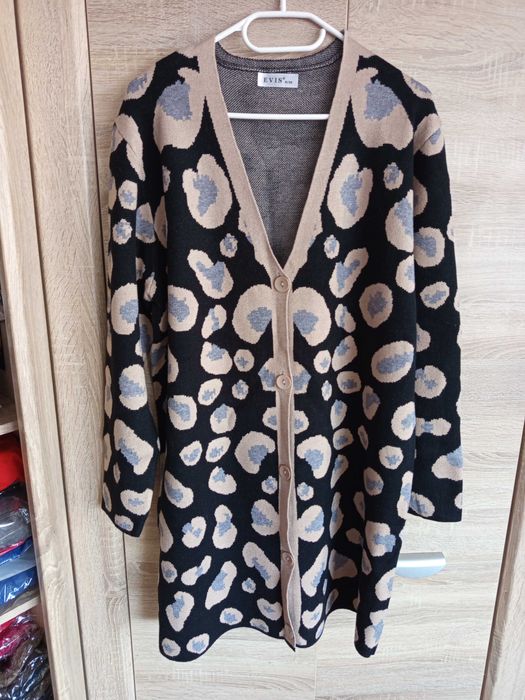 Płaszczyk wiosenny sweterkowy wiskoza