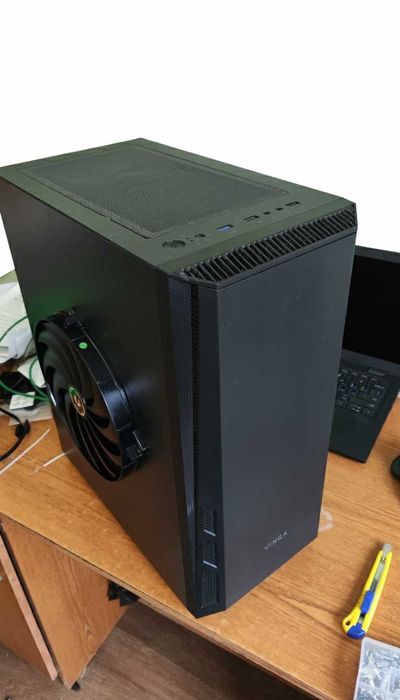 Intel i5 8600K, 8 ГБ DDR4, GTX 780, SSD 128 ГБ, HDD 512 ГБ, PSU 500 W