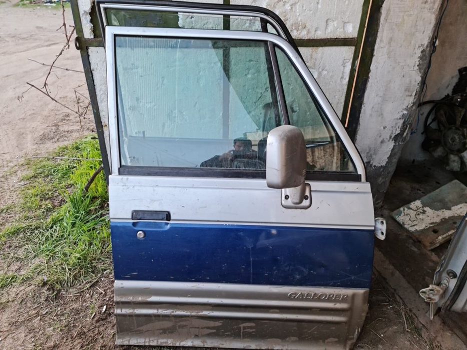 Продам на Хюндай Галлопер(99р.в.,2.5куб.ТД) - Капот.