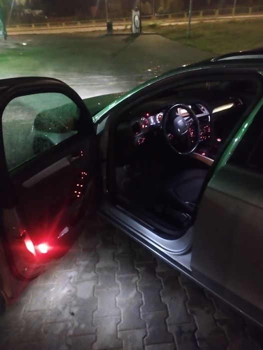 Audi a4 B8 avant 1.8 TFSI 160 km rok 2008  przebieg 129 000