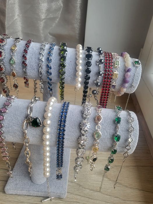 Piękna kobieca bransoletka 925