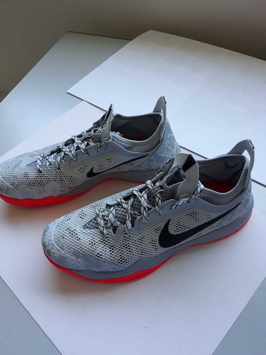 BASKETBALL - Nike Zoom Crusader profissionais para o n.º 46 - NOVAS