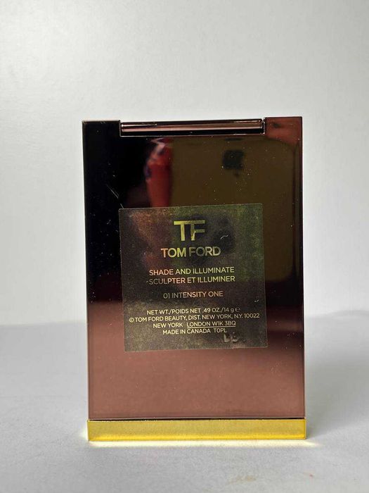 Контуринг Tom Ford Shade And Illuminate Contour Duo