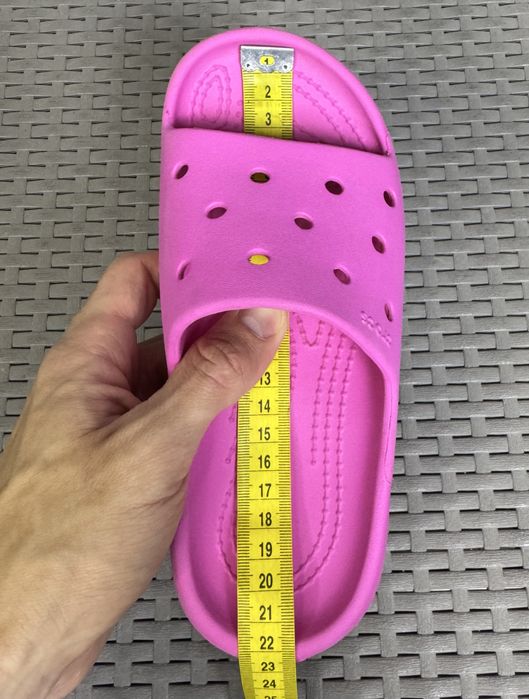 Crocs кроксы шлепанцы тапочки J1 31-32 размер подростковые розовые