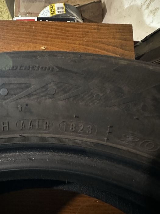 Зимняя резина Nexen 205/60R16 23 года