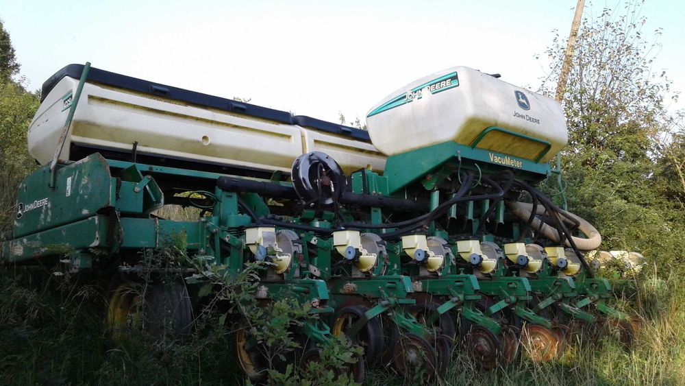 john deere 2126 сівалка просапна  ноутіл notil