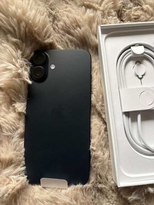 IPhone 16 plus 128gb