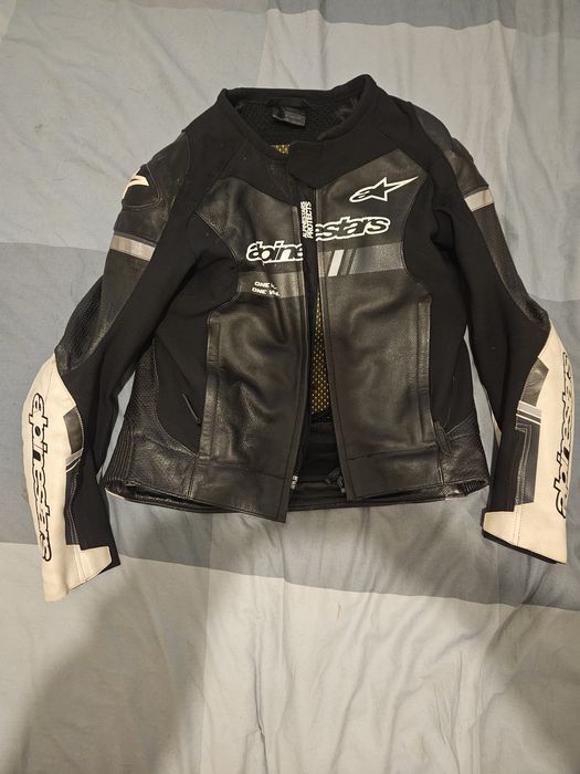 Fato de Moto Alpinestars GP Force Chaser Leather Suit – 2 Peças