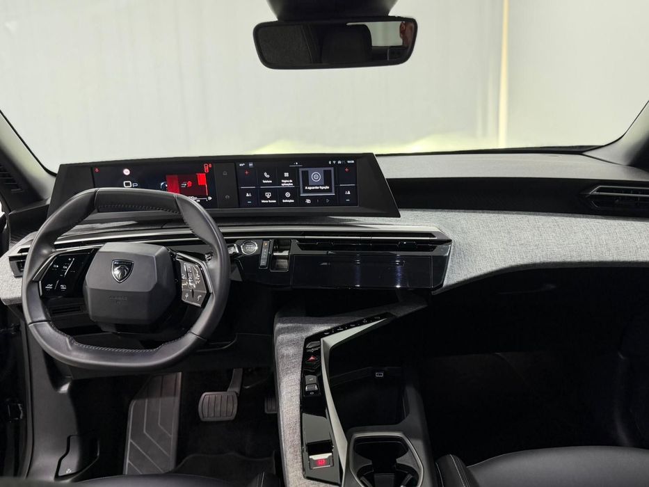 Peugeot 3008 1.2 Hybrid Allure e-DCS6