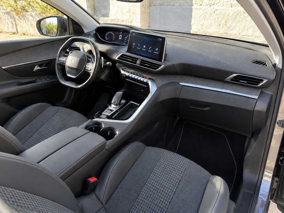 Peugeot 3008 1.5 BlueHDi 130cv EAT8 Automático | 2018 | Full Extras | Aceito Troca Elétrico
