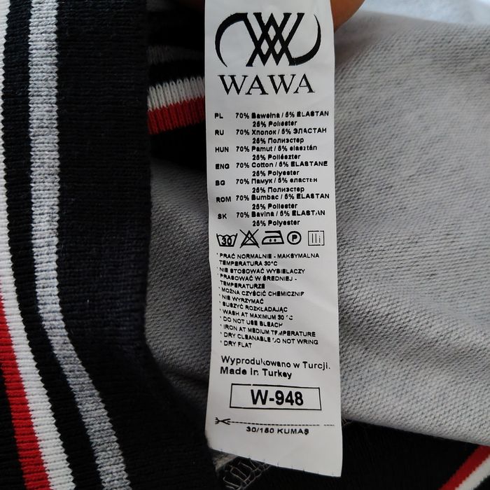 Bluza z kieszeniami WAWA