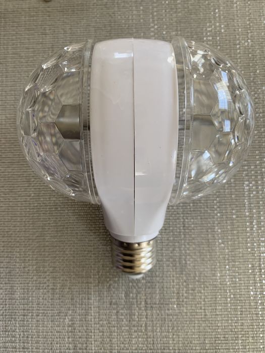 Żarówka led full kolor
