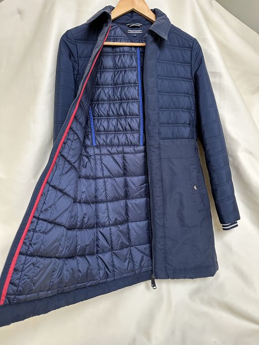 Плащ демисезонний Tommy Hilfiger.