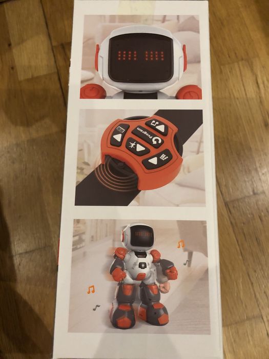 Robot zabawka.