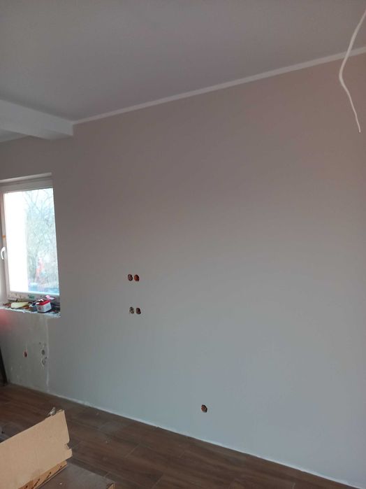 Wykończenia wnętrz: regipsy, poddasza, wełnowanie, szpachlowanie,