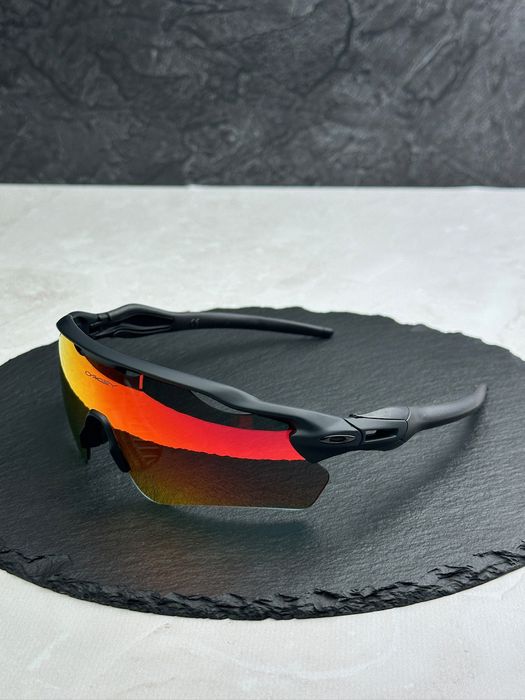 Сонцезахисні окуляри Oakley Radar EV Path OO9208 чорні Prizm Ruby спортивні оригінал