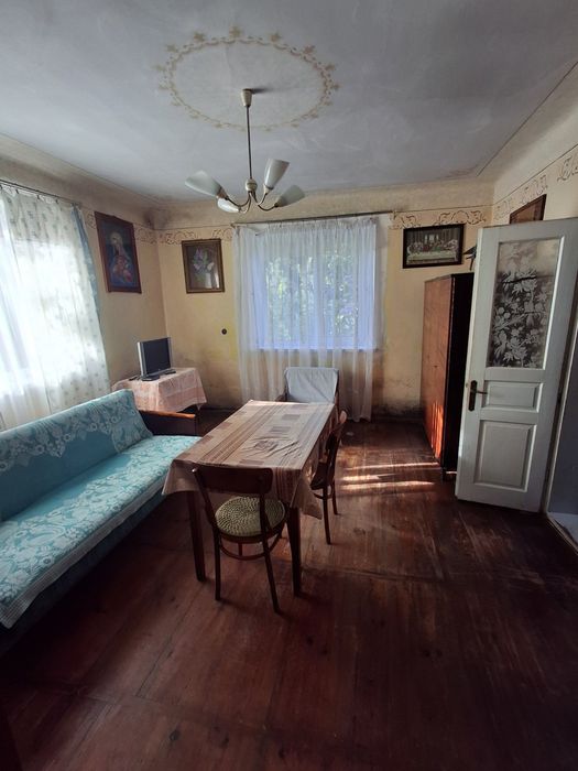 Продається будинок у с.Лісок Золочівського р-н вул. Головна 102