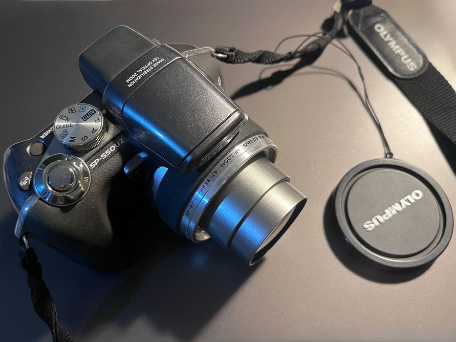 Olympus SP-550UZ 18x Zoom sony Ультразум nikon Стабилизация canon CCD