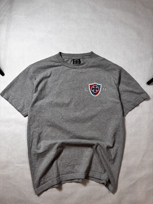 Футболка Independent