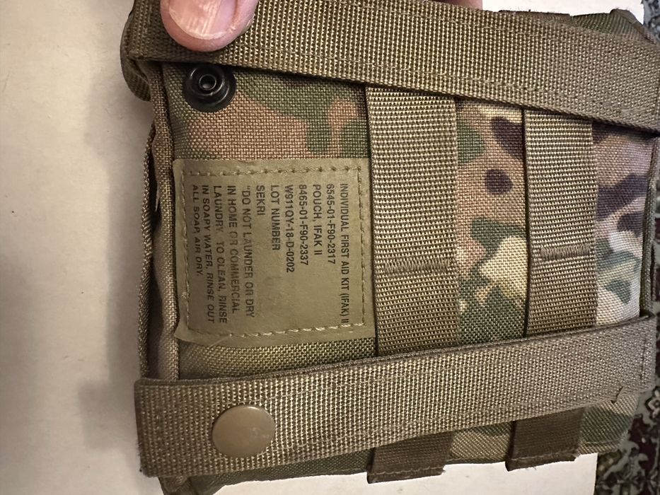 Продаю новую аптечку