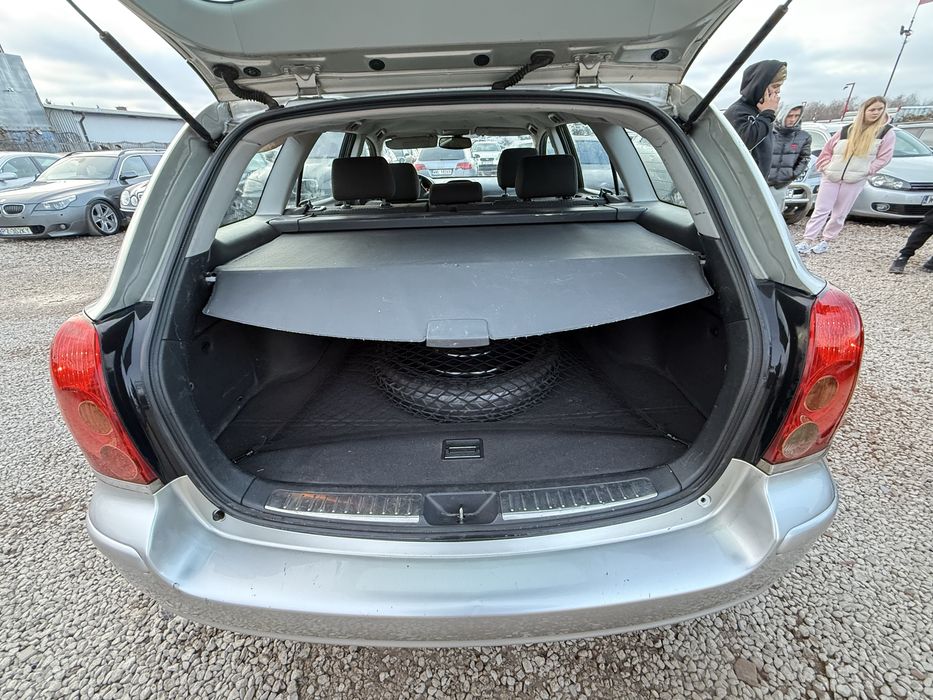 Na Sprzedaż Toyota Avensis 1.8LPG/automat/super st/klima/alu/zadbany