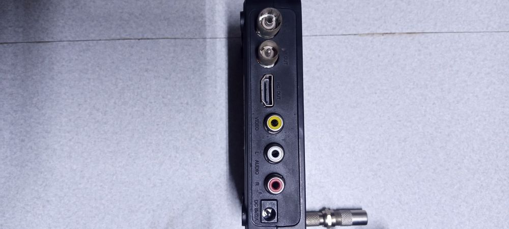 Приставка тюнер Т2