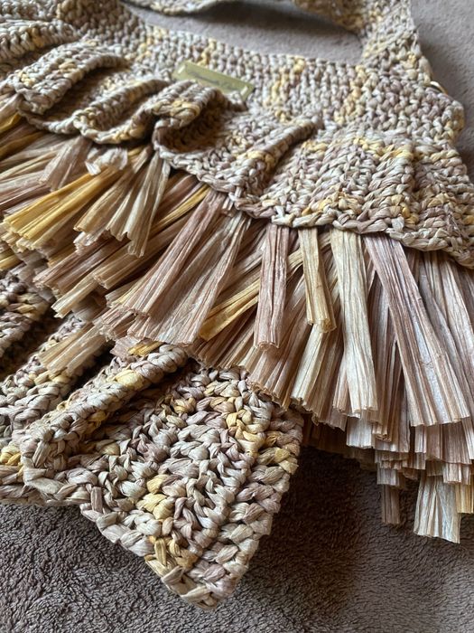 Torebka handmade rafia frędzle falbana boho beż brąz Mammanita Cucire