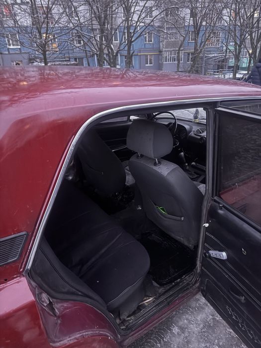 Продам ваз 21011