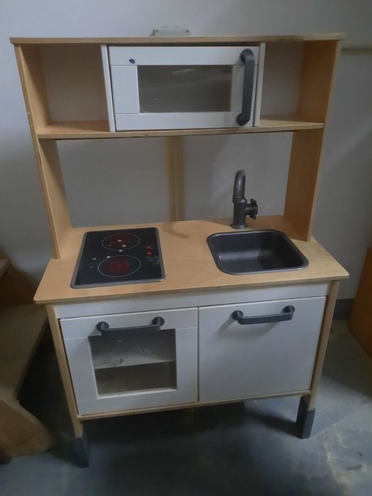 Cozinha de brincar ikea