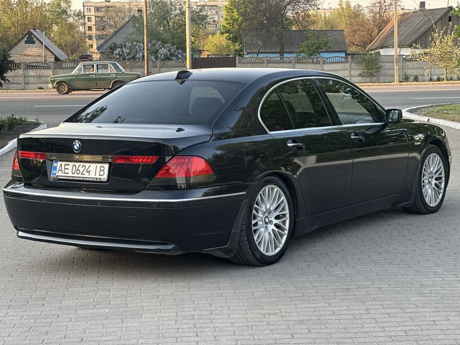 Продам капсулу времени BMW 7