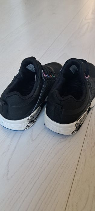 Кросівки круті  27р