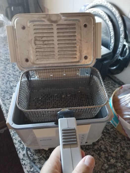 Fritadeira Ufesa F732/AA