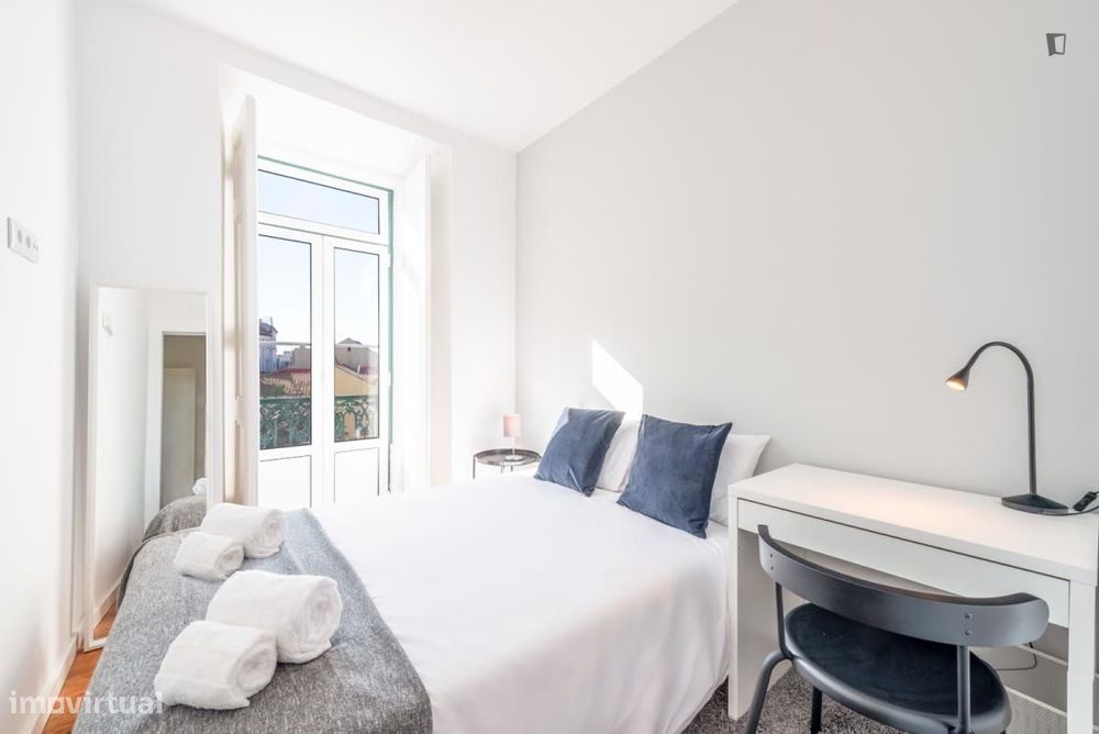 Quarto - localizado em Mouraria Lisbon