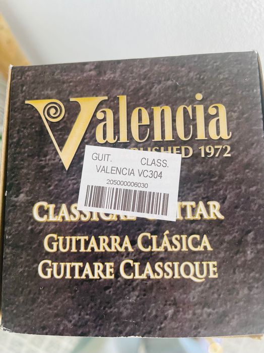 Guitarra clássica marca Valencia