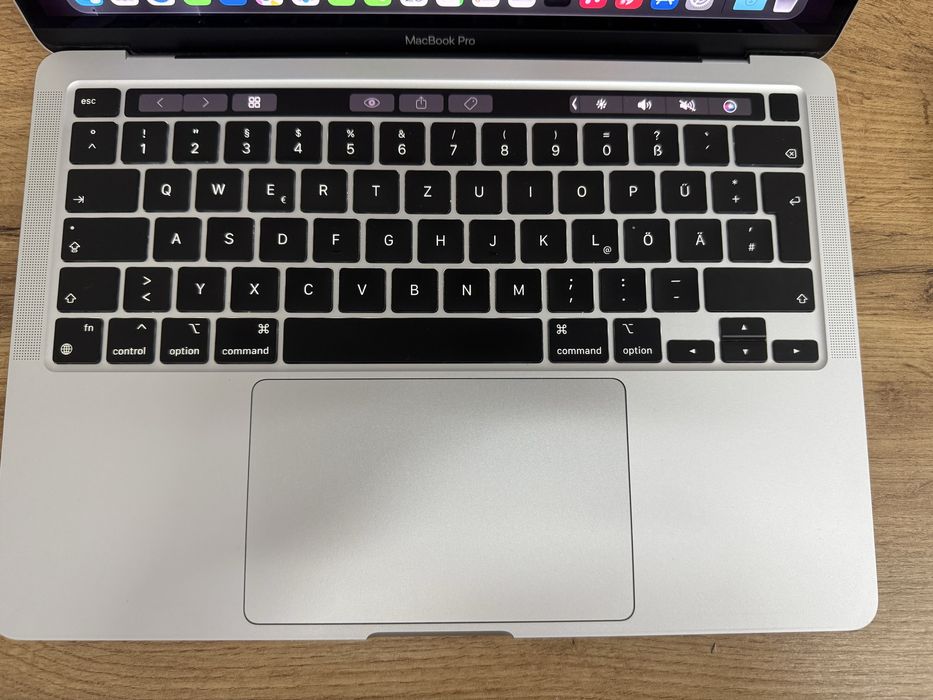 MacBook pro 13 M1 8/512 87% стан ідеал