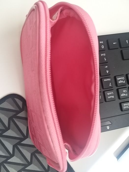 3 bolsas de maquilhagem