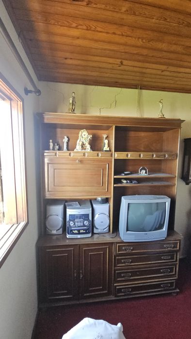 Conjunto de Sala: Móvel Estante Grande + Sofás