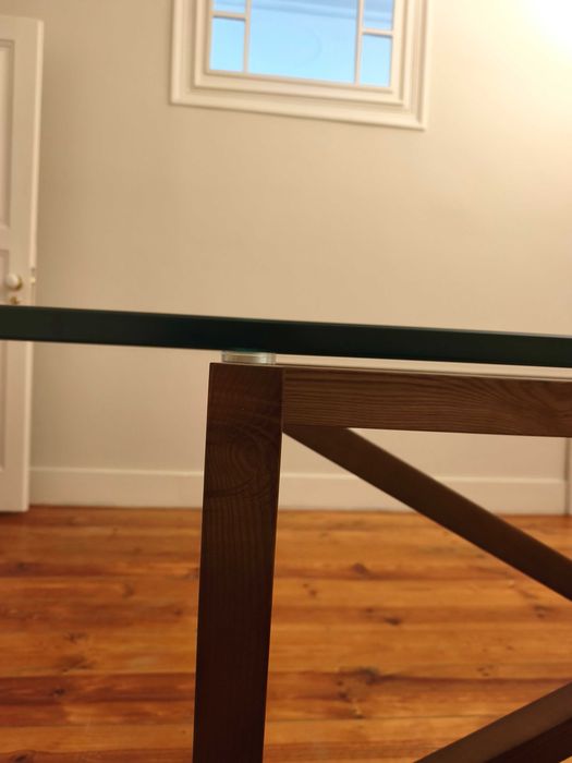 Secretária de Design em Vidro e Madeira 180x90 cm – Como Nova