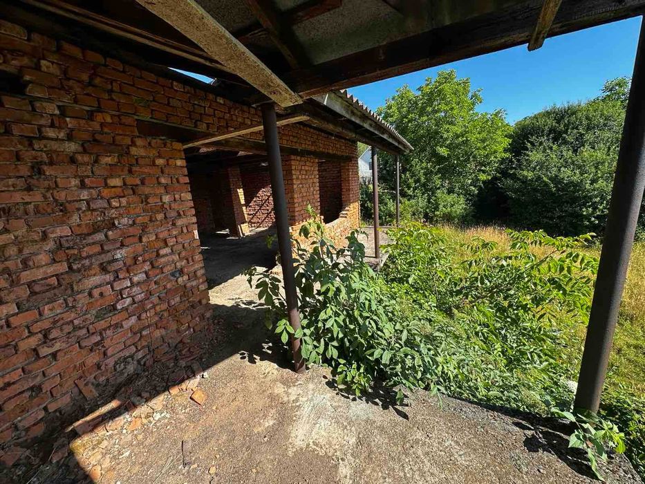 Продається недобудова в смт. Тересва