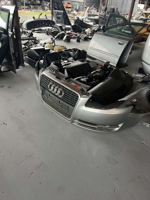 Розборка Ауді а4б7 Audi Ab7 ШРОТ