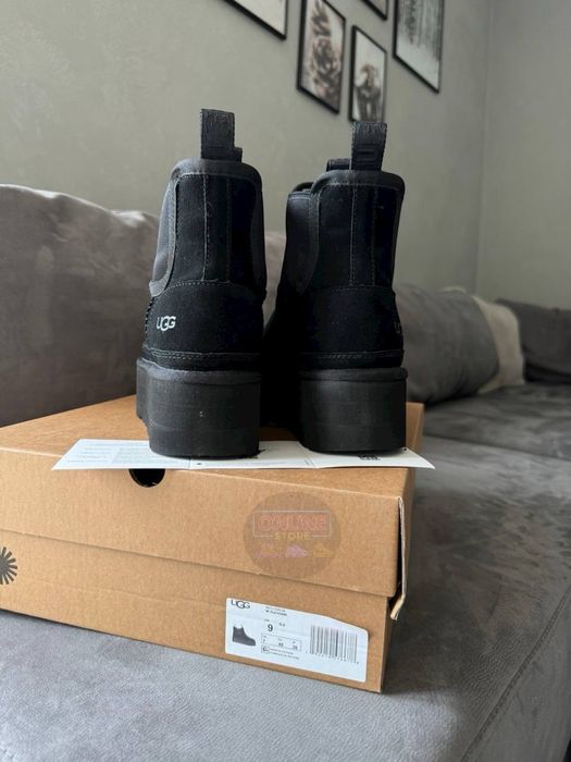 UGG Neumel Platform Chelsea Black