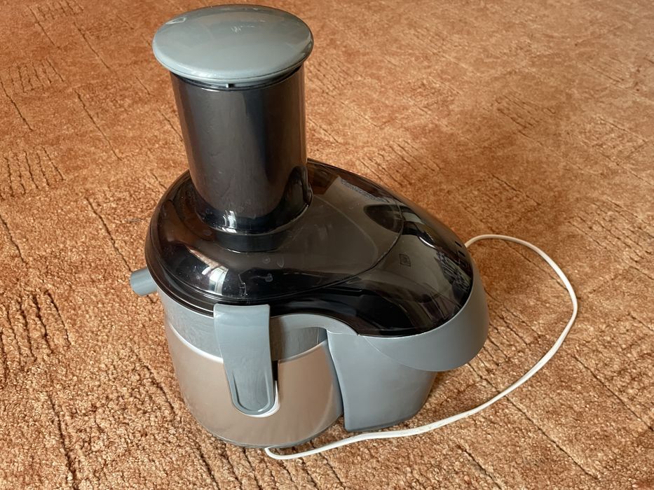 Соковитискач Vitek VT-1619